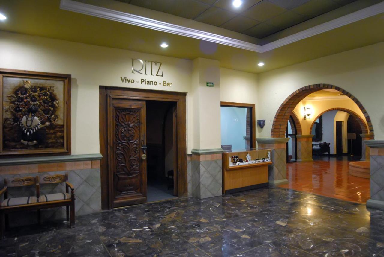 Hotel Ritz Matamoros  Buitenkant foto