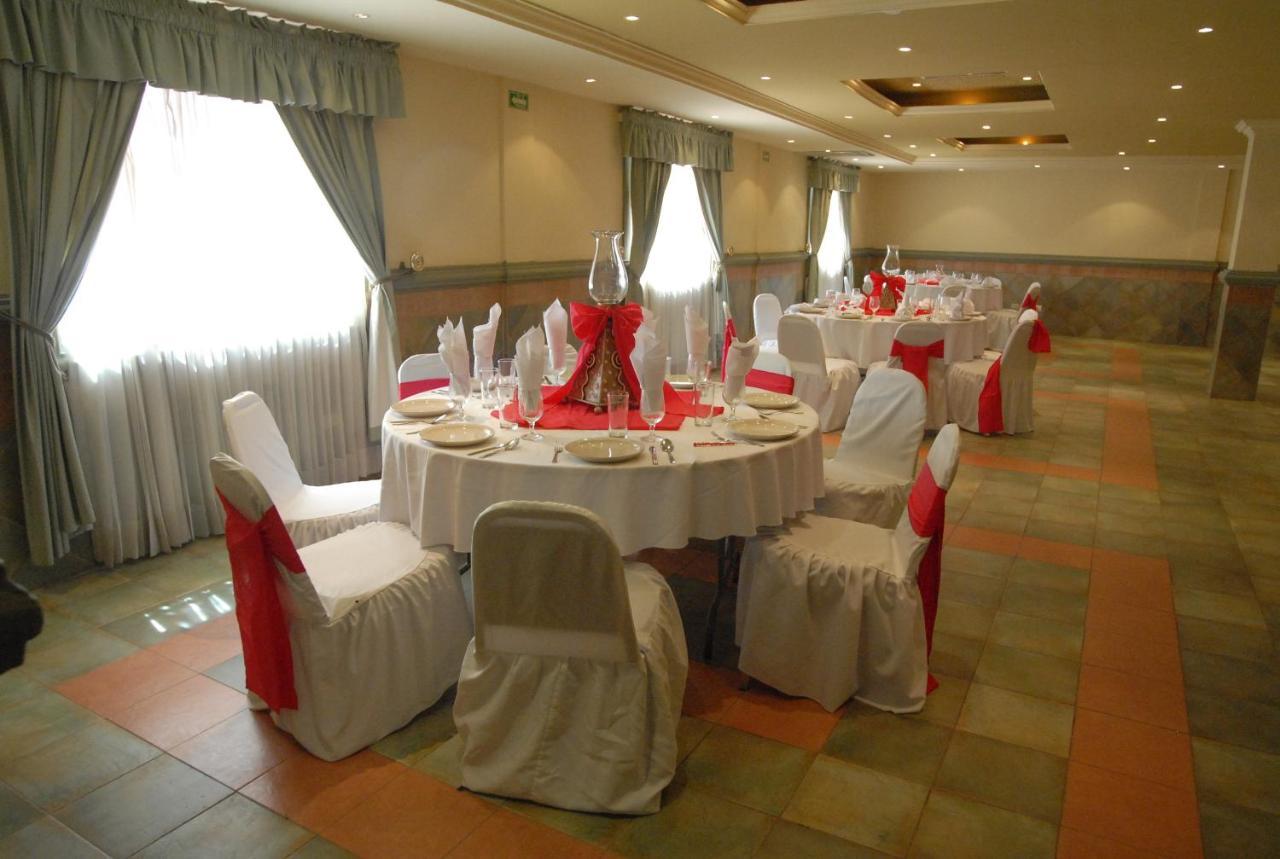 Hotel Ritz Matamoros  Buitenkant foto